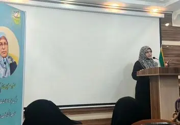 انتقاد رئیس جبهه اصلاحات ایران از تفاهم‌نامه منعقده آموزش و پرورش با نیروی انتظامی/اعلام حمایت از تیم مذاکره کننده 