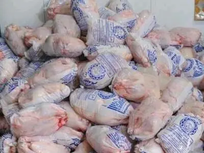 آغاز طرح توزیع مرغ منجمد در بازارهای روز شهرداری کرج/ توزیع بیش از 60 تن مرغ در روز اول 
