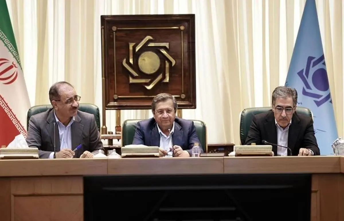 نرخ تورم ماهانه تیرماه نسبت به ماه قبل تقریباً نصف شد