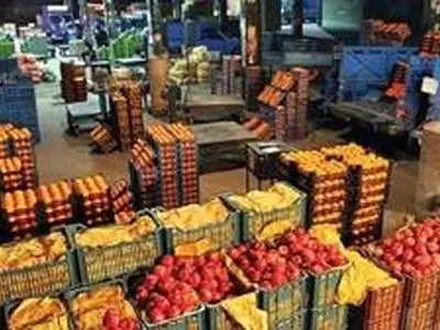 عرضه میوه نوروزی در ۱۳ نقطه از سطح شهر تبریز