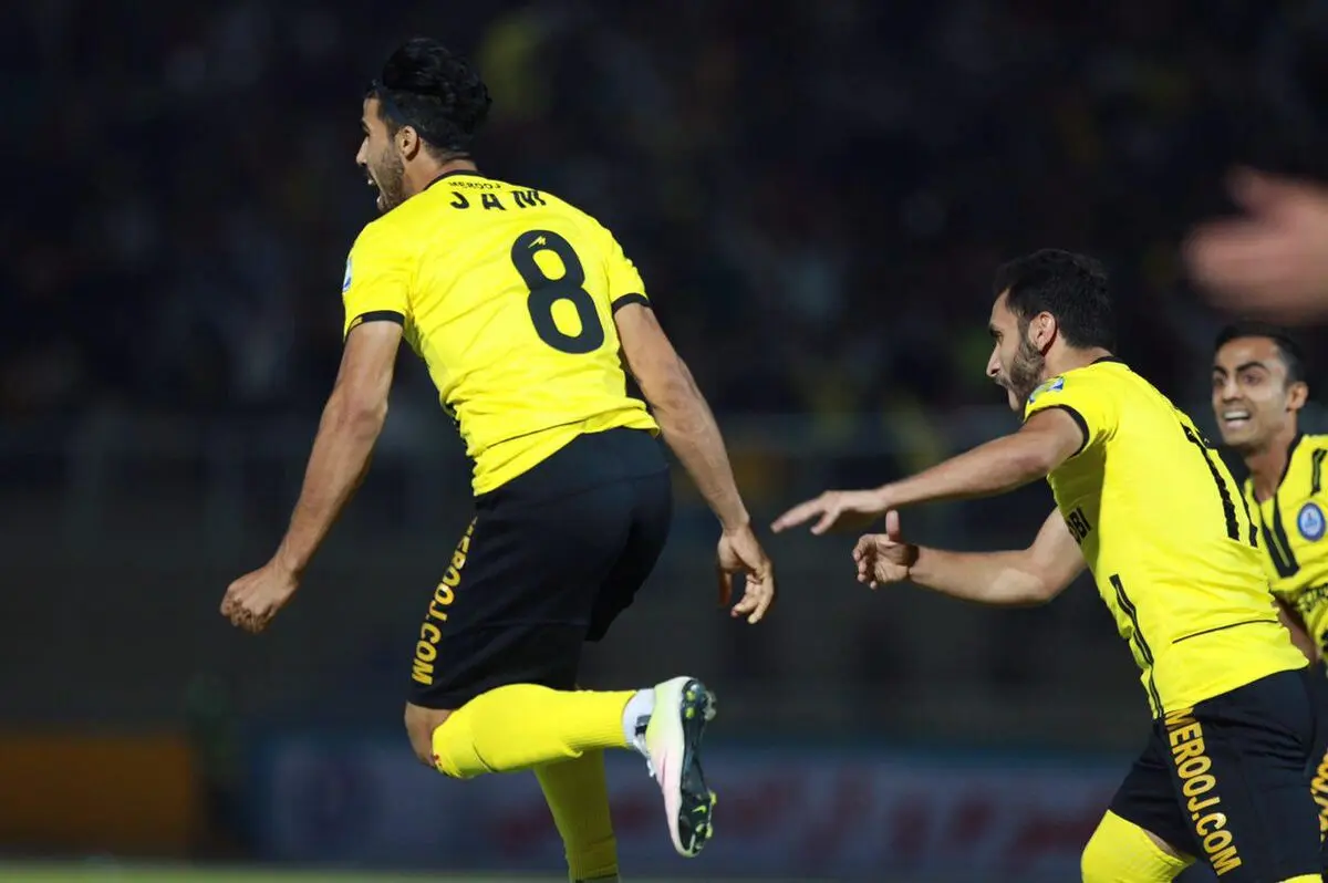 پارس جم 3 - 1 پیکان؛ صدر جدول همچنان در اختیار شگفتی‌سازان
