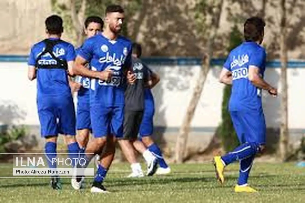 افشین و حاج محمدی از فهرست استقلال خط خوردند
