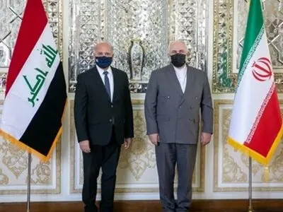 ظریف خلال لقائه مع وزیر الخارجیة العراقی: الهجمات والحوادث الاخیرة فی العراق مشبوهة
