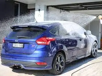 پس از بارش باران حتما خودروی خود را بشورید