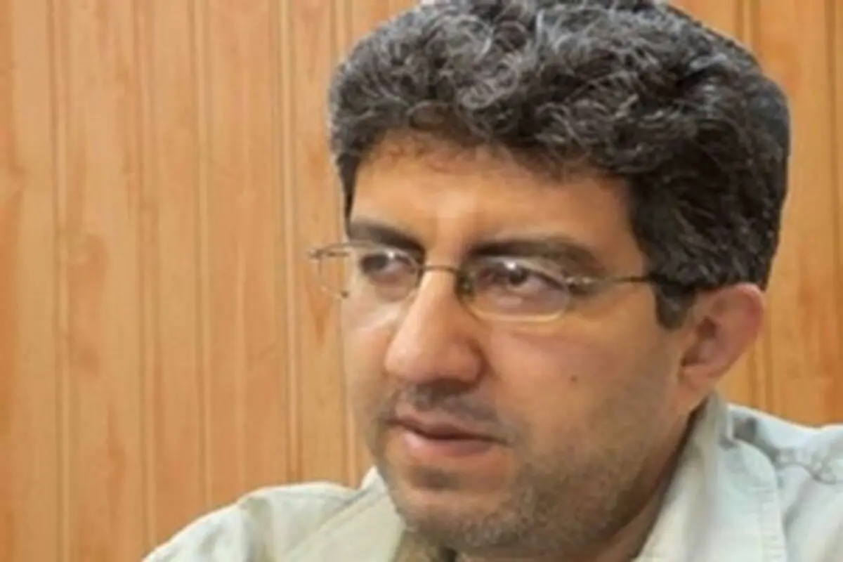 سبحانی: مطمئن نیستم گزینه دولت سیاسی باشد / جوانان مغفول‌مانده‌اند