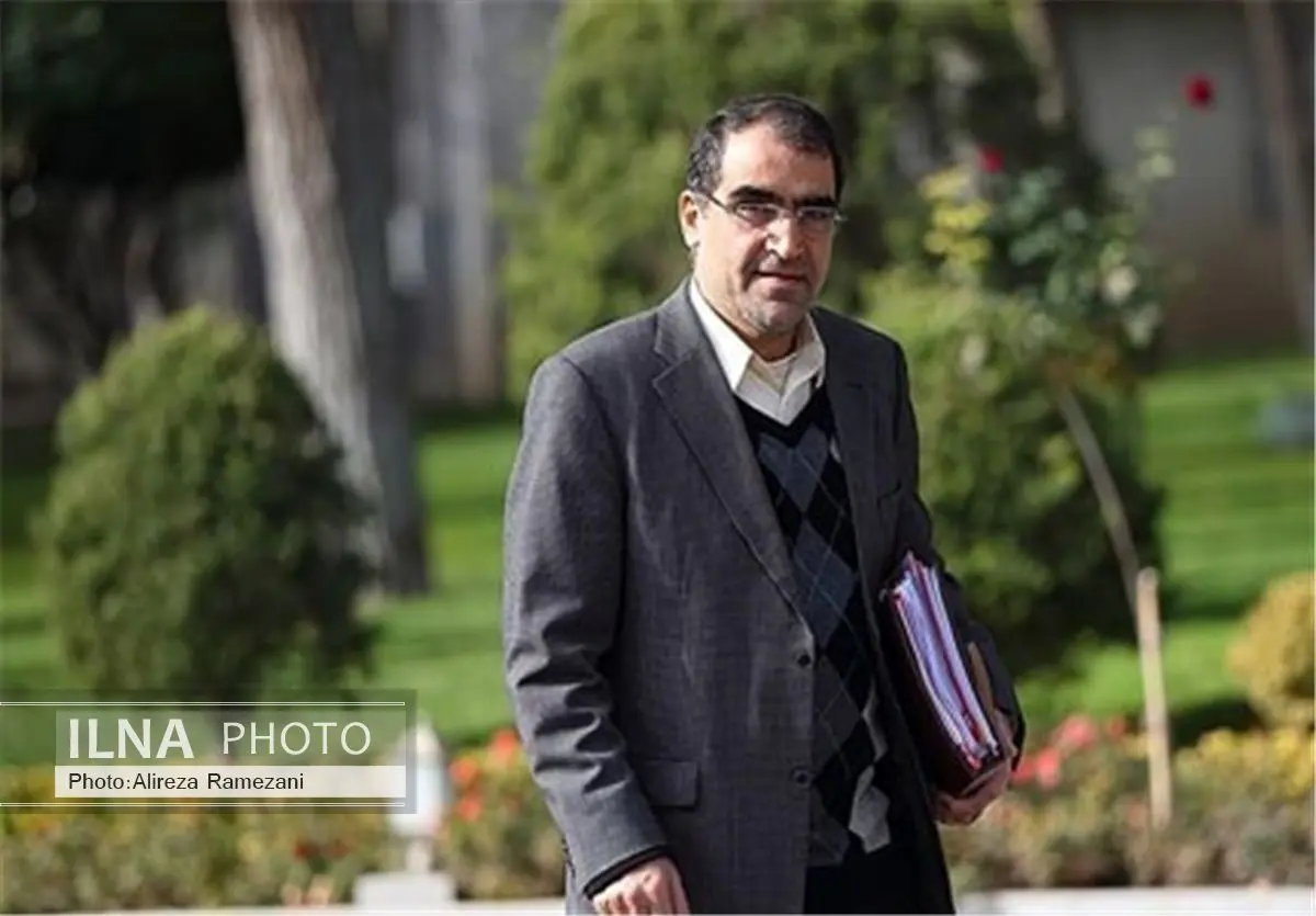 پزشکان جویای پول یا جوانان جویای نام!