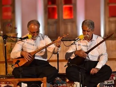 آغاز جشنواره موسیقی نواحی ایران با ساز قشقایی‌ها