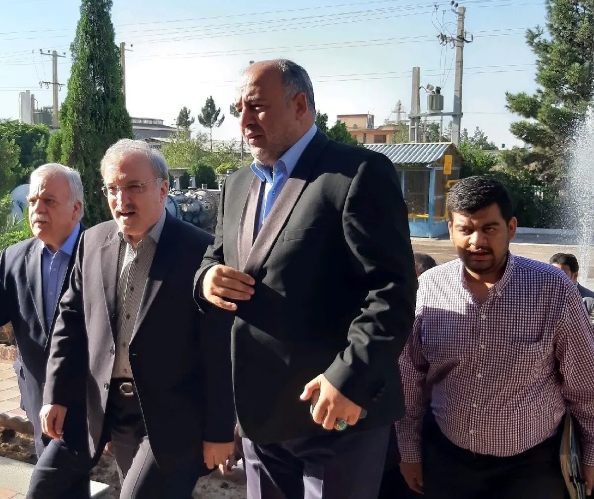 وزیر بهداشت وارد ساوه شد