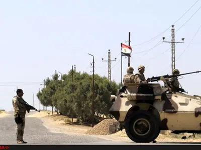 ۸ نیروی پلیس در حمله مسلحانه در قاهره کشته شدند