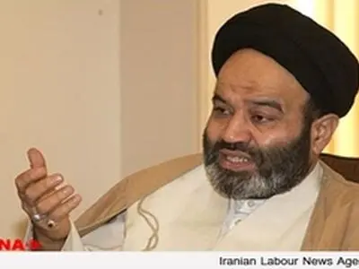 مرحوم دعاگو مشکلات دولت‌های مختلف را به صراحت بیان می‌کرد