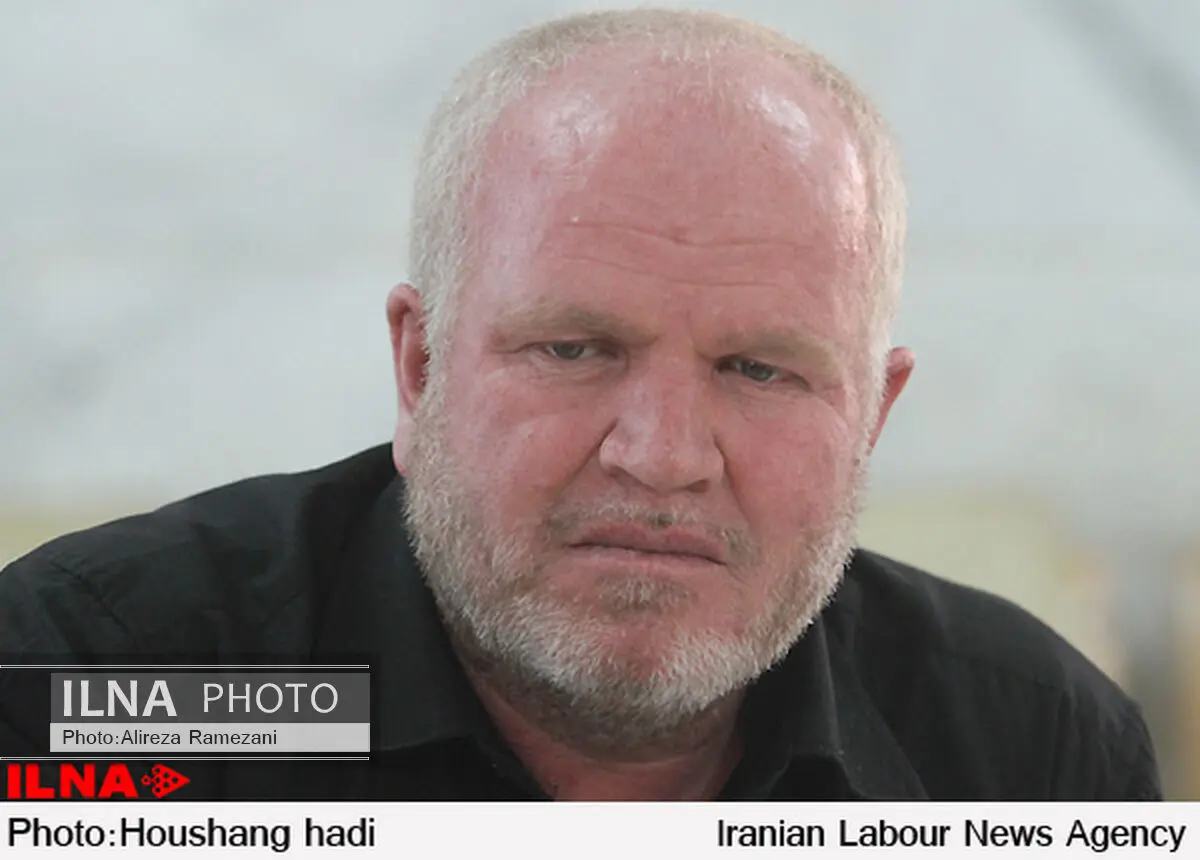 کاهش خدمات درمانی تنها در مانگاه تأمین اجتماعی بوئین زهرا
