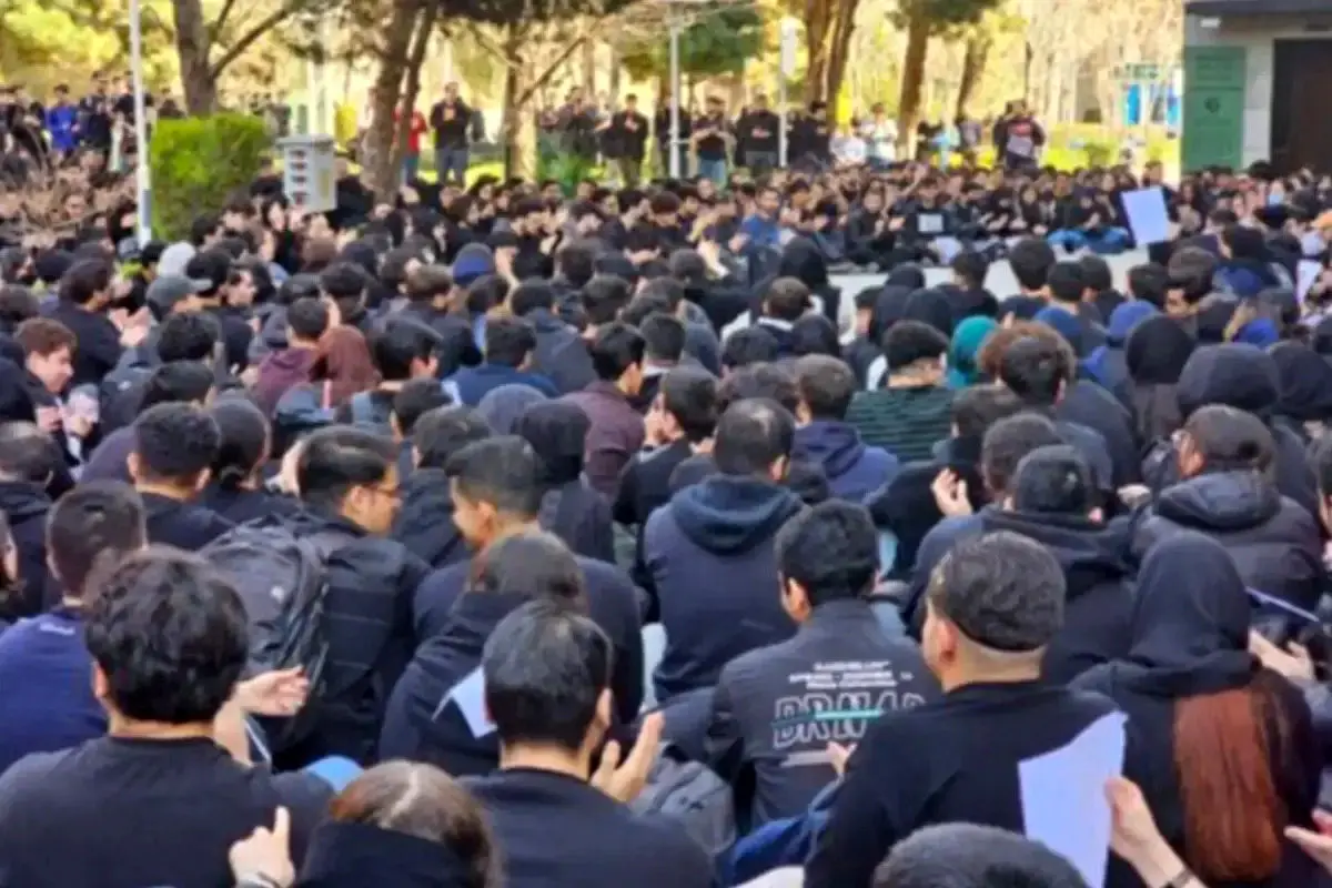 بدون اصلاحات بنیادین، عبور از بحران ممکن نیست/ «مجمع ملی» با حضور همه نیروهای دلسوز داخل و خارج تشکیل شود