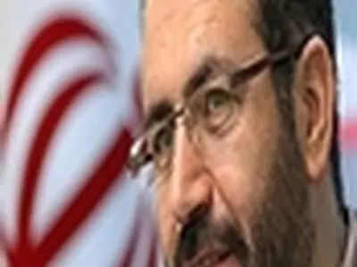 مومنی شریف: زبان فارسی از مهم‌ترین عناصر فرهنگی ملت ماست
