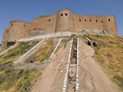  سپاه اجازه کاوش در محدوده خود برای ثبت جهانی قلعه فلک الافلاک را صادر کرد