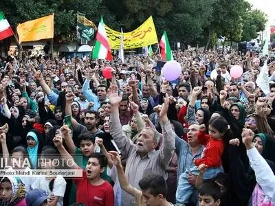 راهپیمایی غدیر با شعارایران ذوالفقار علی(ع) در اصفهان