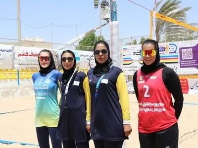 برگزاری اولین تور والیبال ساحلی بانوان و انتخابی تیم ملی در قشم 
