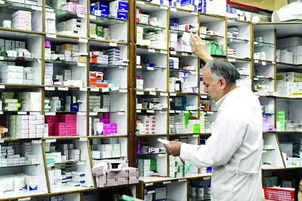 هیچ گزارش تخلفی از  داروخانه ها دریافت نکردیم/ دو میلیون نفر در در استان  تحت پوشش بیمه سلامت هستند