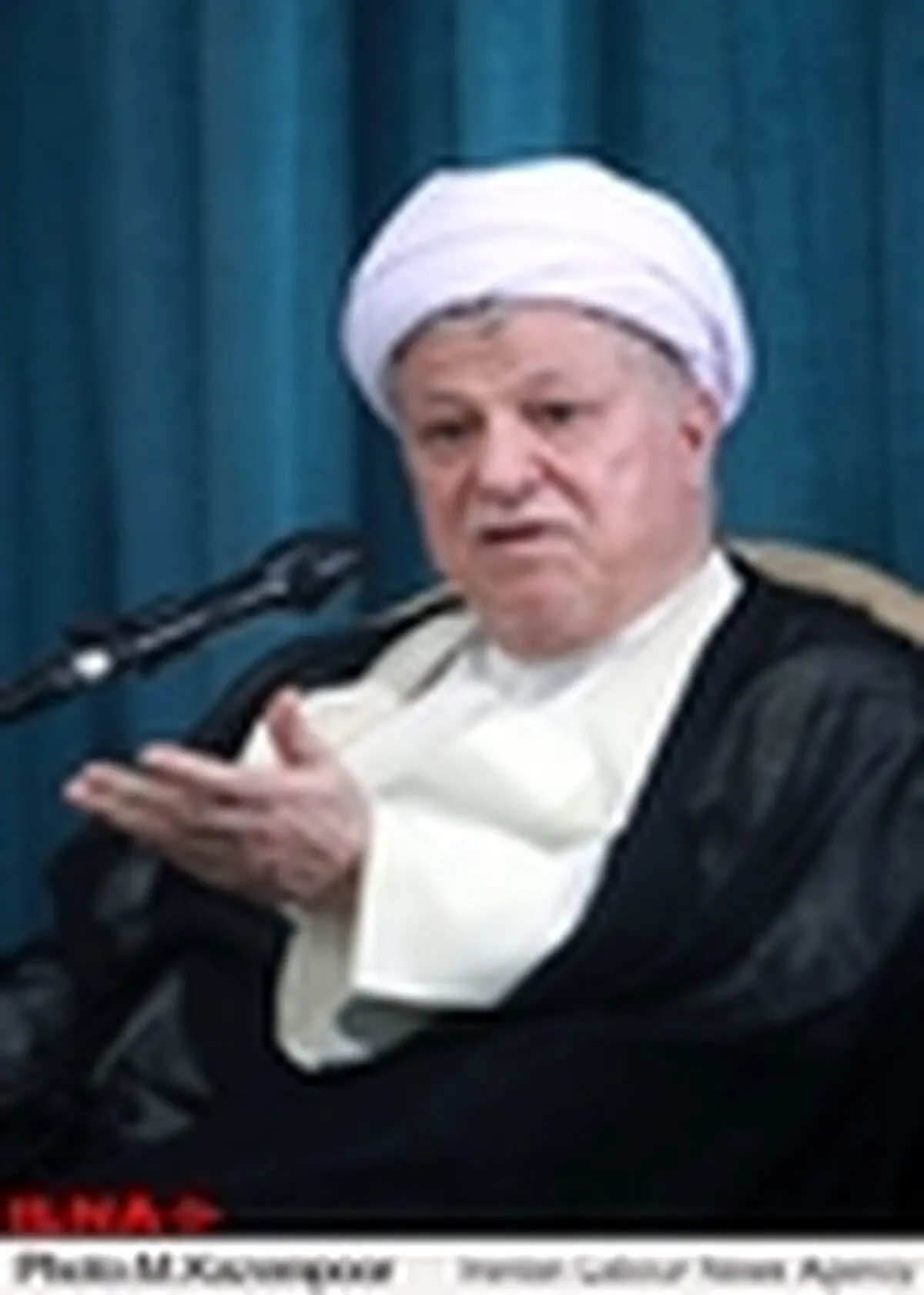 افراطیون عمّال بی‌مزد و مواجب استکبار و استبداد هستند