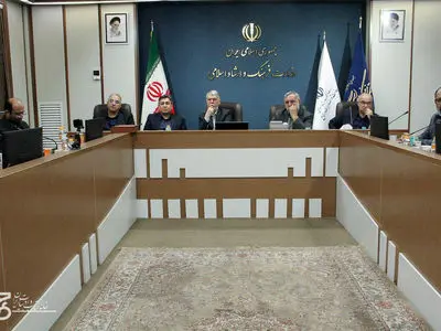 سیدعباس صالحی: همگی ما باید به اقلیم معنایی ایران کمک برسانیم