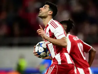 تعریف و تمجید AFC از مهدی طارمی(عکس)