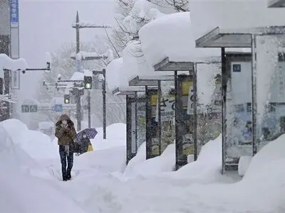  One Dead As Heavy Snow, Record Cold Hit Japan