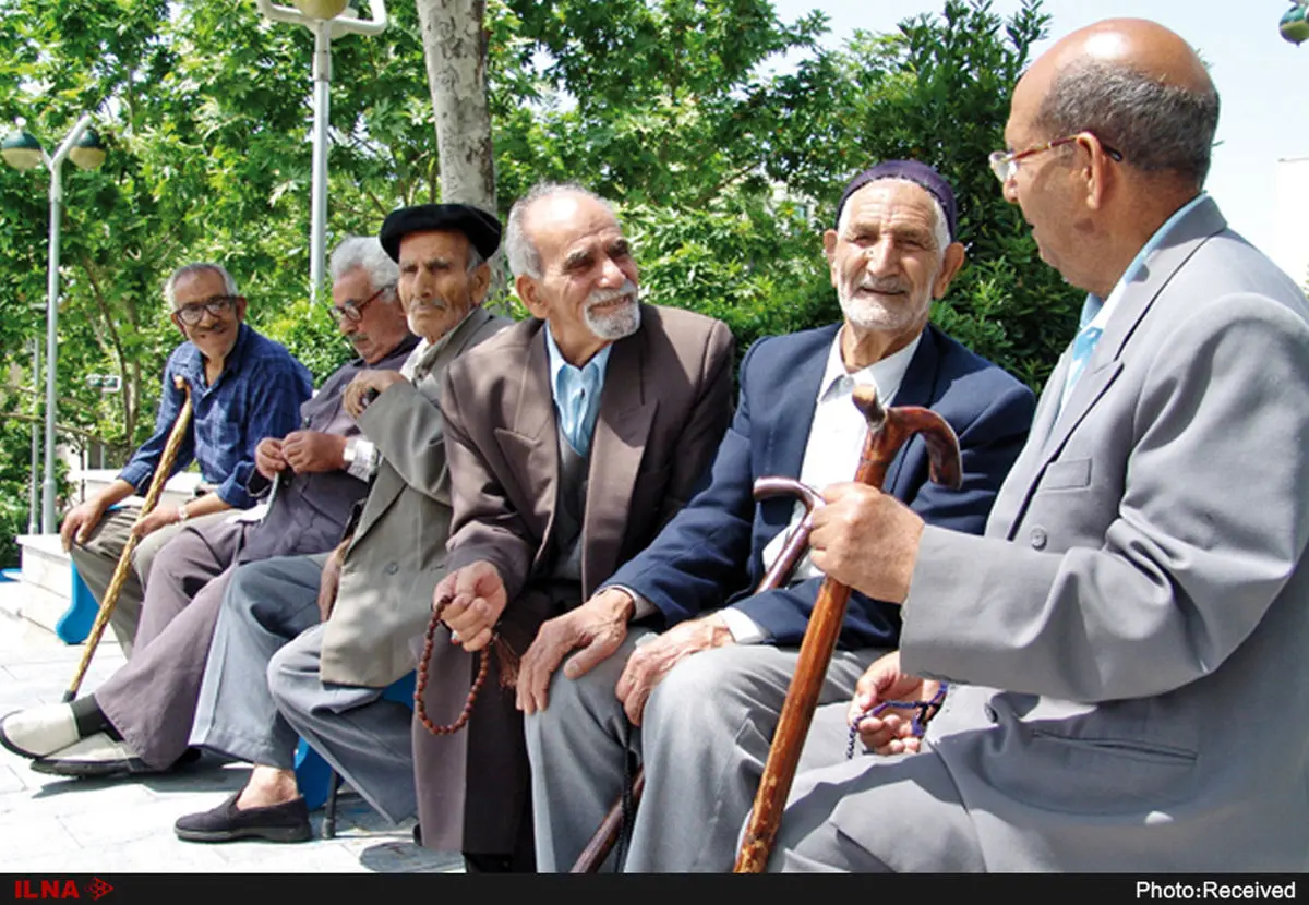 مصوبه افزایش مستمری‌ها از ۱۵ روز دیگر اجرایی می‌شود/ مابه‌التفاوت فرودین در اردیبهشت پرداخت می‌شود