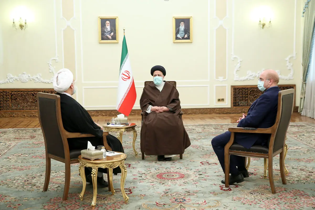 ضرورت تلاش مسئولان برای ایجاد امید در مردم