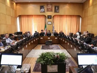 نشست کمیسیون صنایع با حضور وزیر ارتباطات