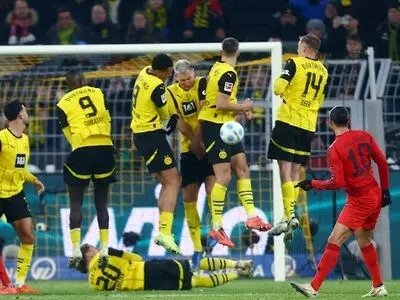 ویدیو: گل سوم دورتموند به سن پائولی توسط یولیان برانت