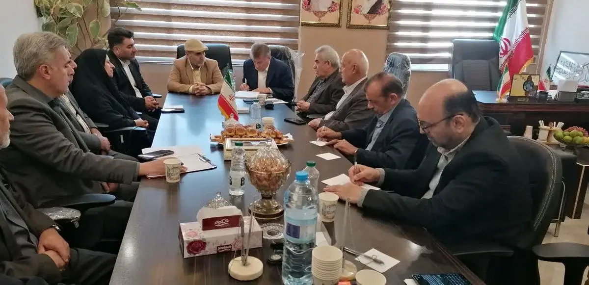 بسیاری از بازنشستگان با حقوق ماهی ۱۰ میلیون زندگی میکنند