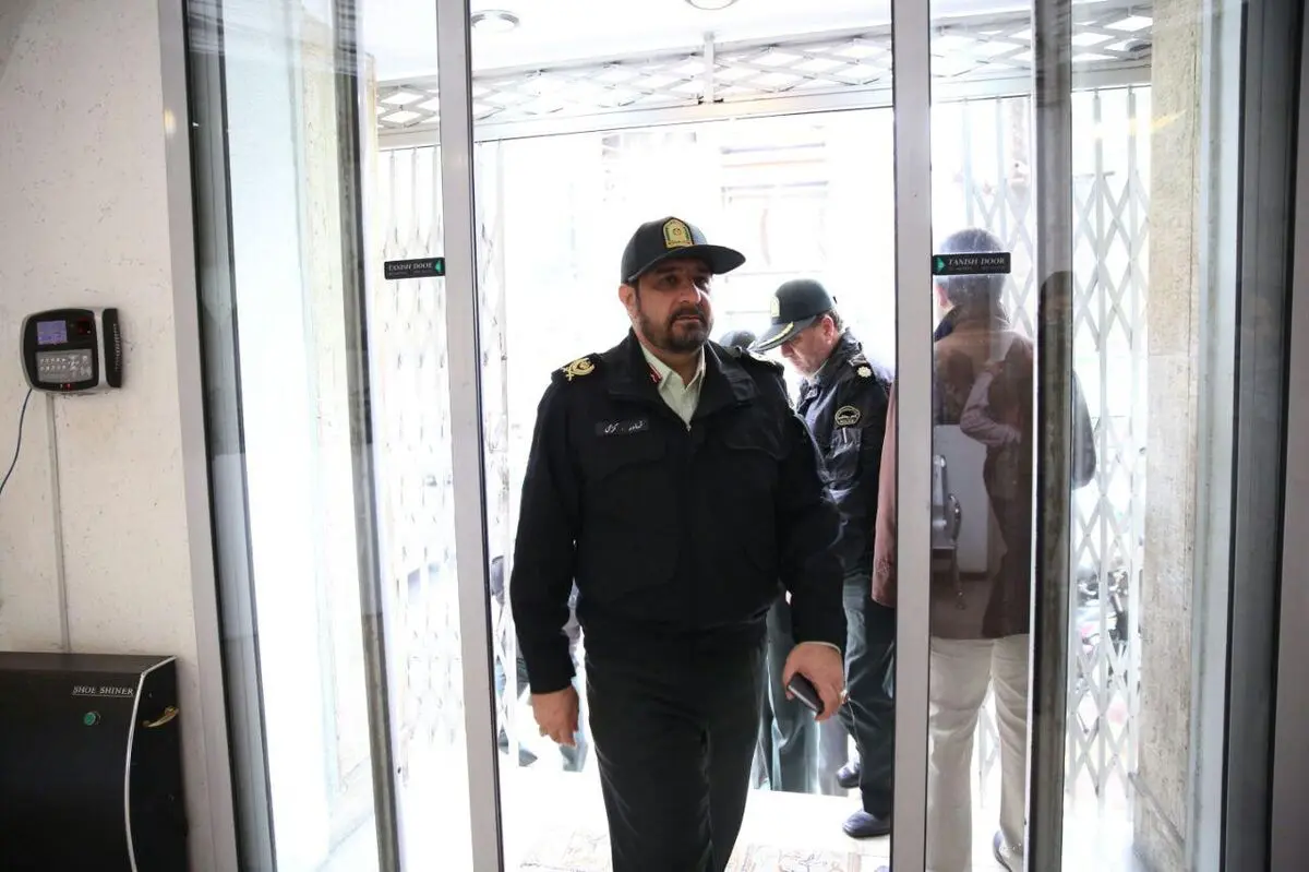 بازدید جانشین رییس پلیس تهران از ستاد انتخابات شورای شهر تهران