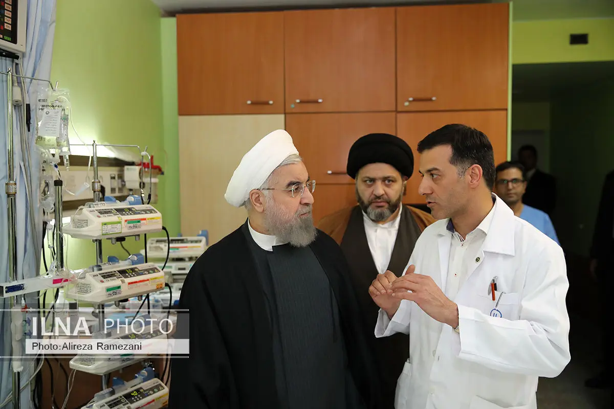 رییس جمهور از آیت‌الله موسوی اردبیلی عیادت کرد