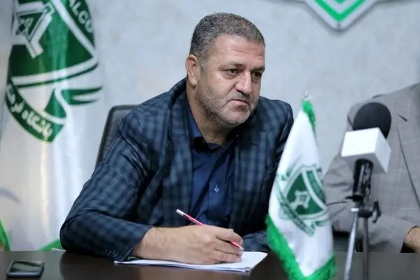 رجائیان: بازیکنان بابت دریافت قراردادشان نگران هستند