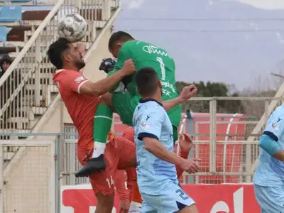 مس سونگون 0 - 0 نیروی زمینی: تساوی سرد در تبریز