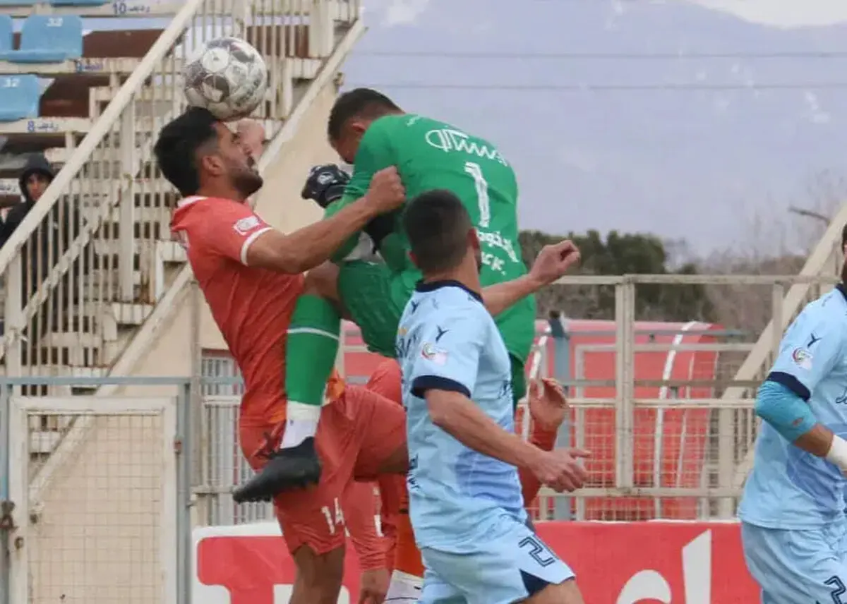 مس سونگون 0 - 0 نیروی زمینی: تساوی سرد در تبریز