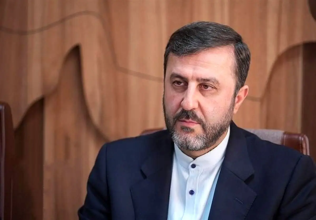 با کشور عمان برای تردد از تنگه هرمز پروتکلی تدوین می‌کنیم