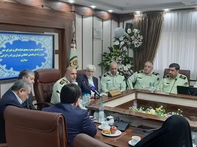پلیس باید در میان مردم و برای مردم باشد/ در شأن انقلاب اسلامی نیست که شاهد معتادان متجاهر در سطح شهر باشیم