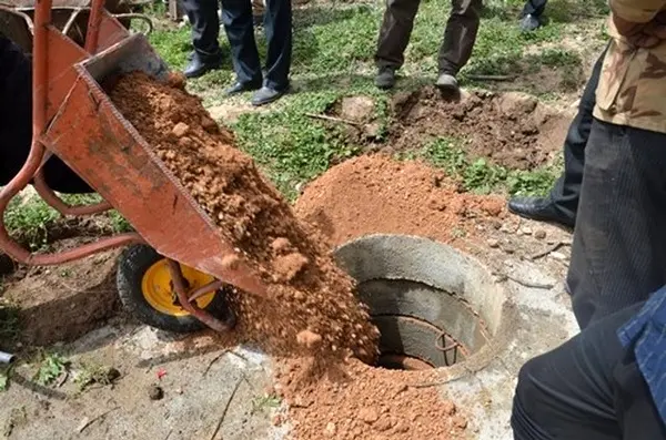 انسداد 76 حلقه چاه غیرمجاز در کاشان