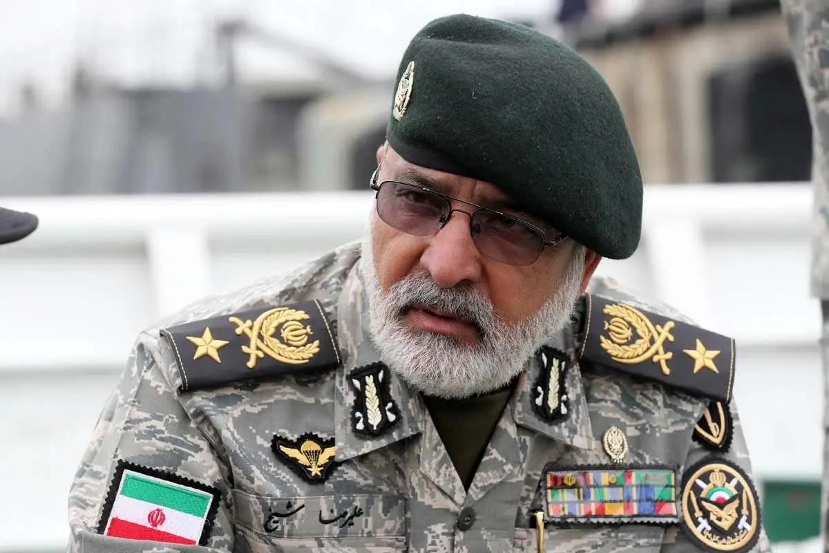 خلبان شهید کاظمی آیینه مجسم جرئت و شجاعت شد