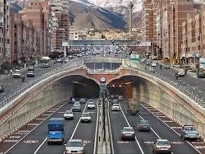 هر دو مسیر تونل توحید امشب مسدود است