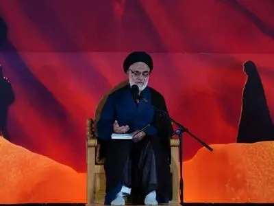 جایگاه ولایت فقیه عزت و استقلال را برای ایران به ارمغان آورده است
