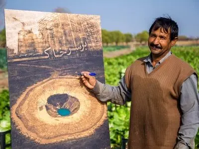 رونمایی از یک مستند در زمین کشاورزی+تصاویر