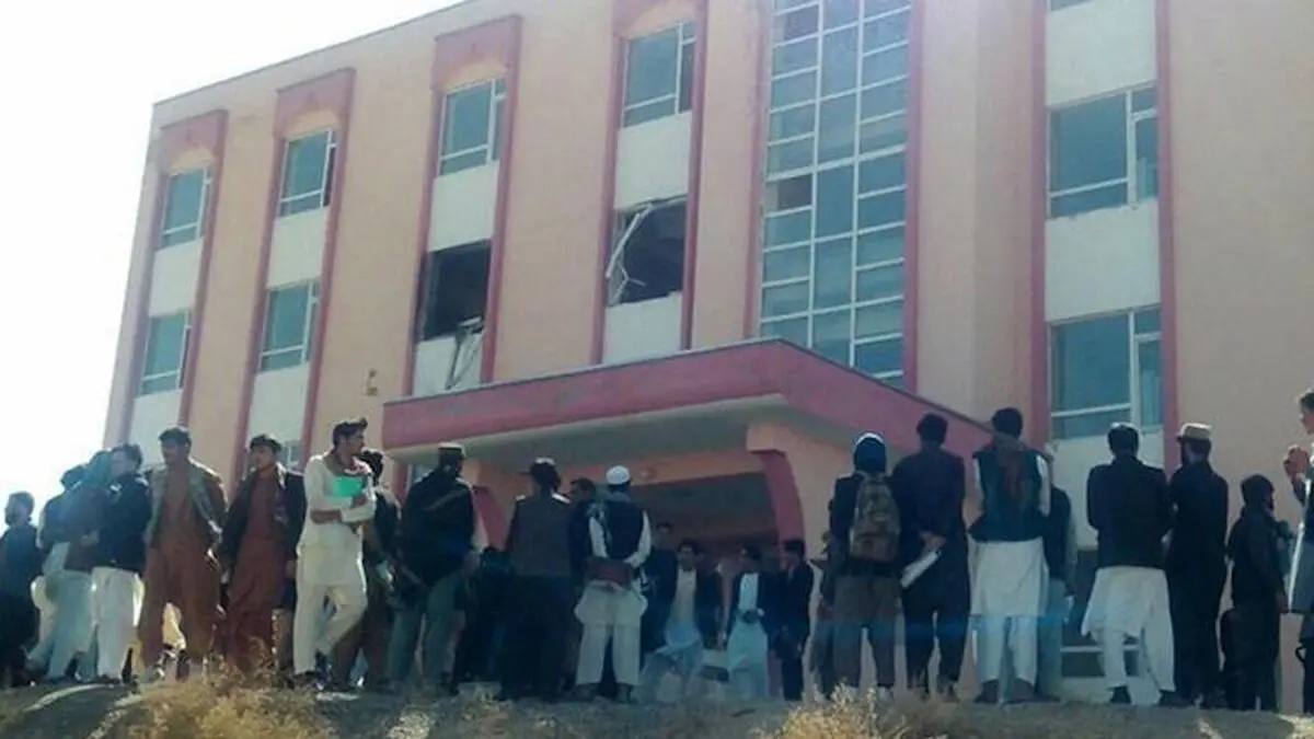 انفجار در دانشگاه غزنی؛ ۱۹ دانشجو زخمی شدند