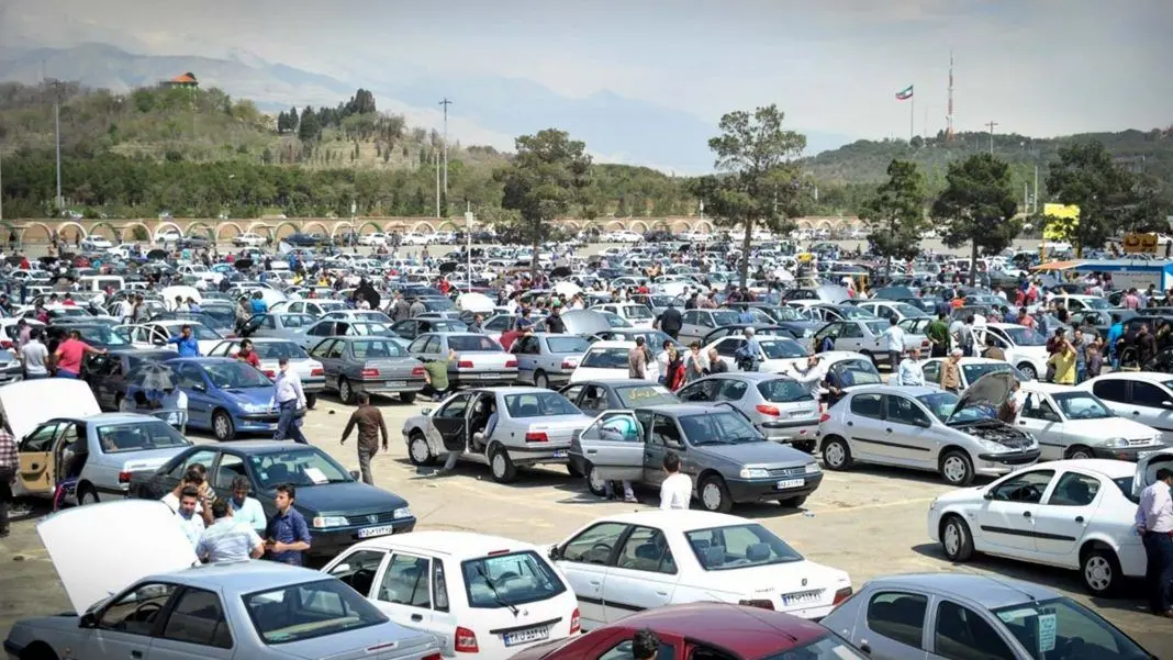 جزییات قیمت روز خودرو در بازار/ اختلاف بین نیروی انتظامی و سردفترداران مردم را سردرگم کرد