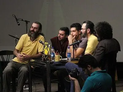 اسم آلبوم‌مان را پس گرفتیم/انتشار آلبوم روی کاست و صفحه گرامافون