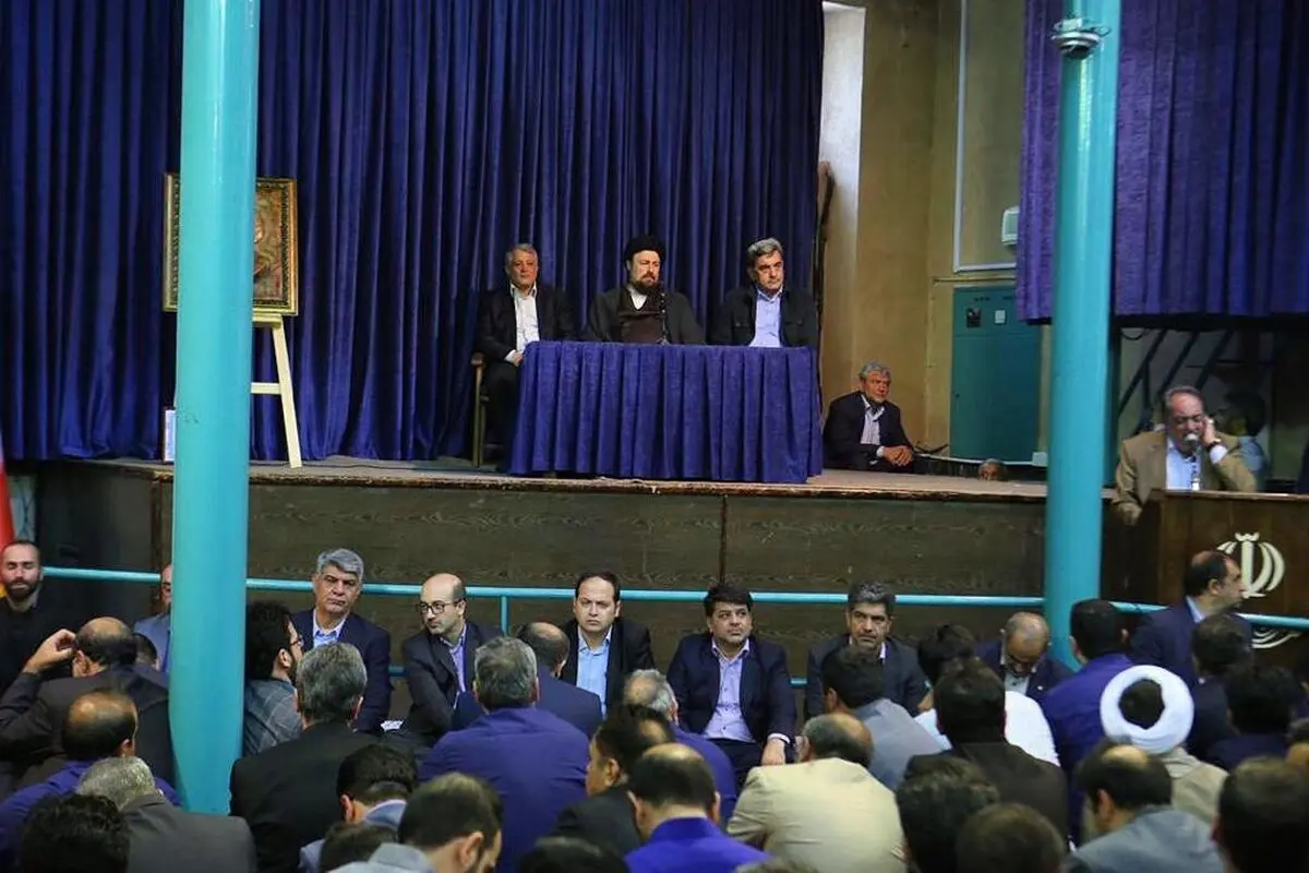 امام راحل از بنیانگذاران نهاد شورا بودند