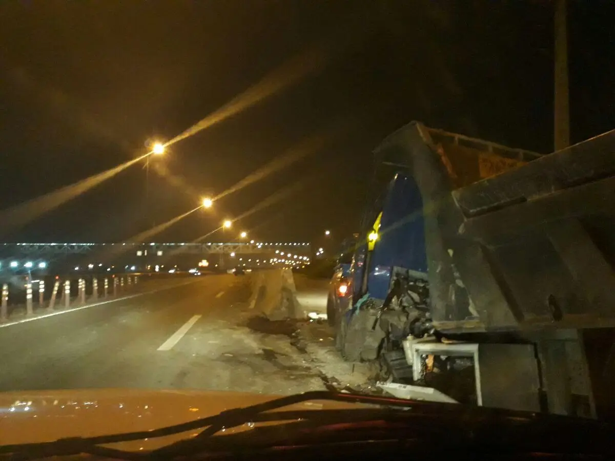 دو مصدوم در تصادف نیمه شب بزرگراه آزادگان
