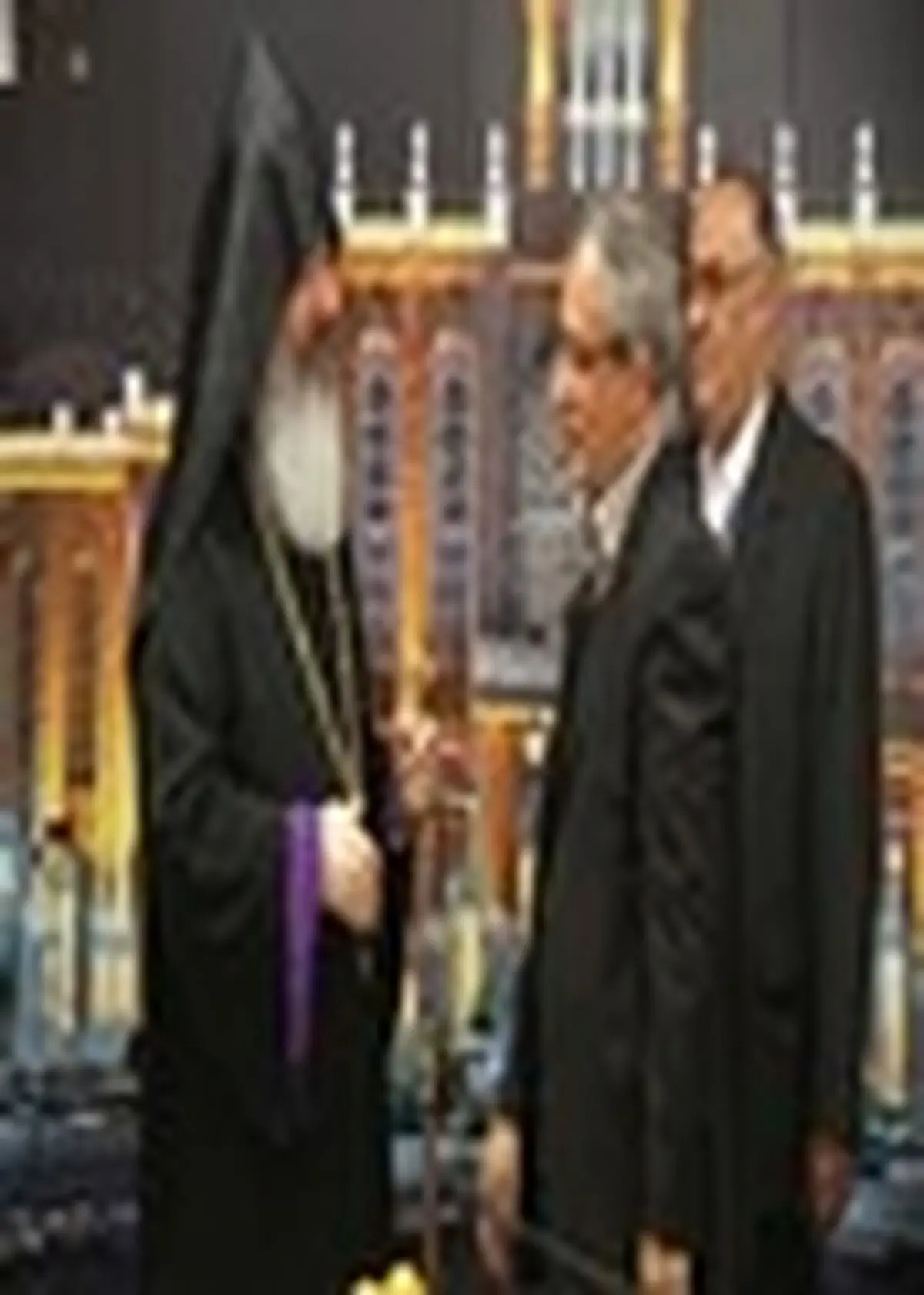 جامعه ارامنه در آبادانی و توسعه شهر خودشان «تبریز» مشارکت کنند