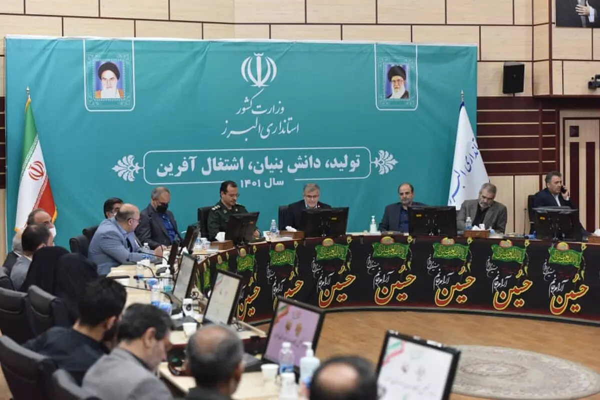 رفتار کارمندان، نمادی از منش دولتمردان و کارآمدی نظام است