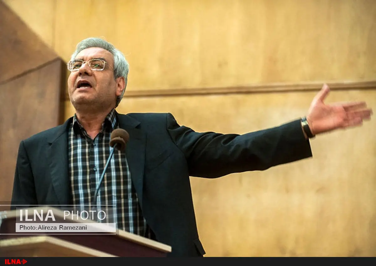 حکم حراست در فرودگاه به دست اصغرزاده رسید